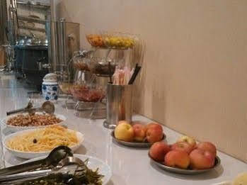 Greentree Inn Beijing Capital Airport Second Express Hotel Екстериор снимка